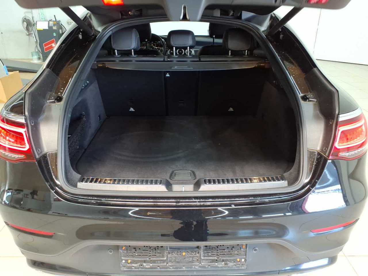 Mercedes-Benz GLC-Coupe 220 d 4Matic 9G-TRONIC AMG Line 15