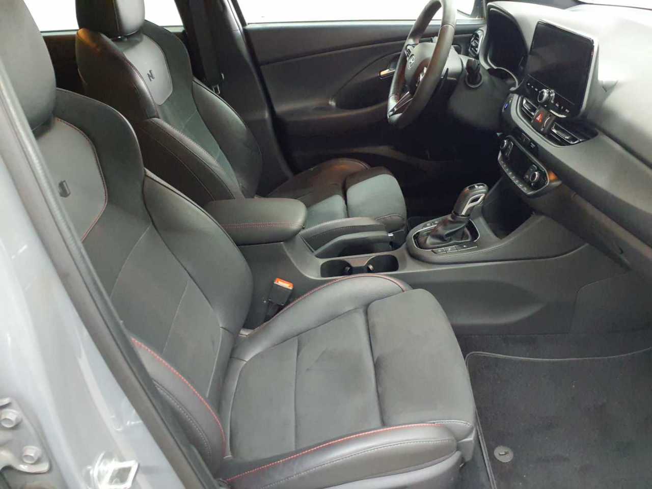 Hyundai i30 Kombi 1.5 T-GDI 48V-Hybrid DCT N-Line 11