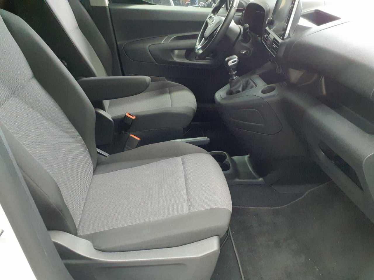 Opel Combo Cargo 1.5 D 11
