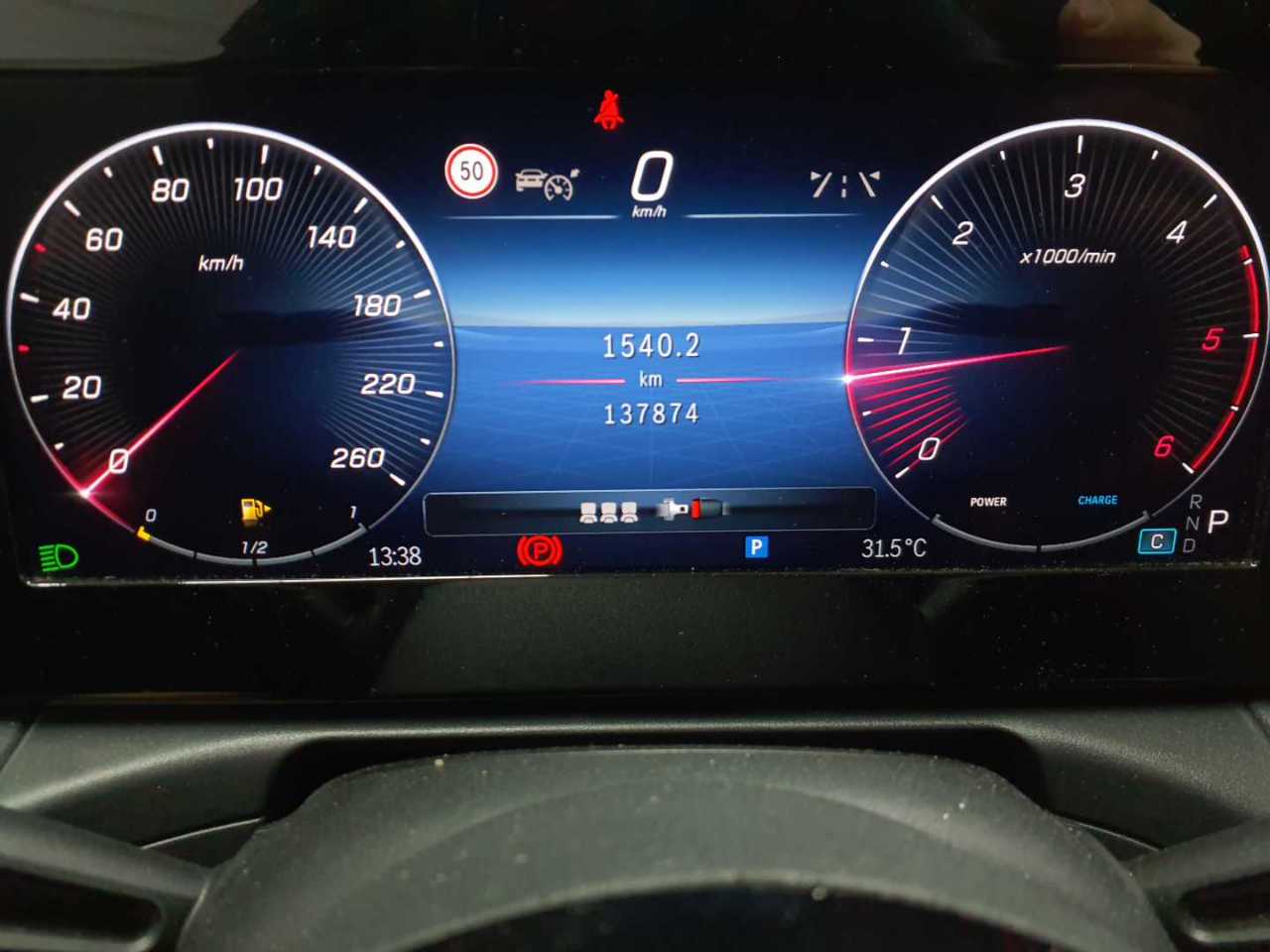 Mercedes-Benz C 200 d T 9G-TRONIC 11