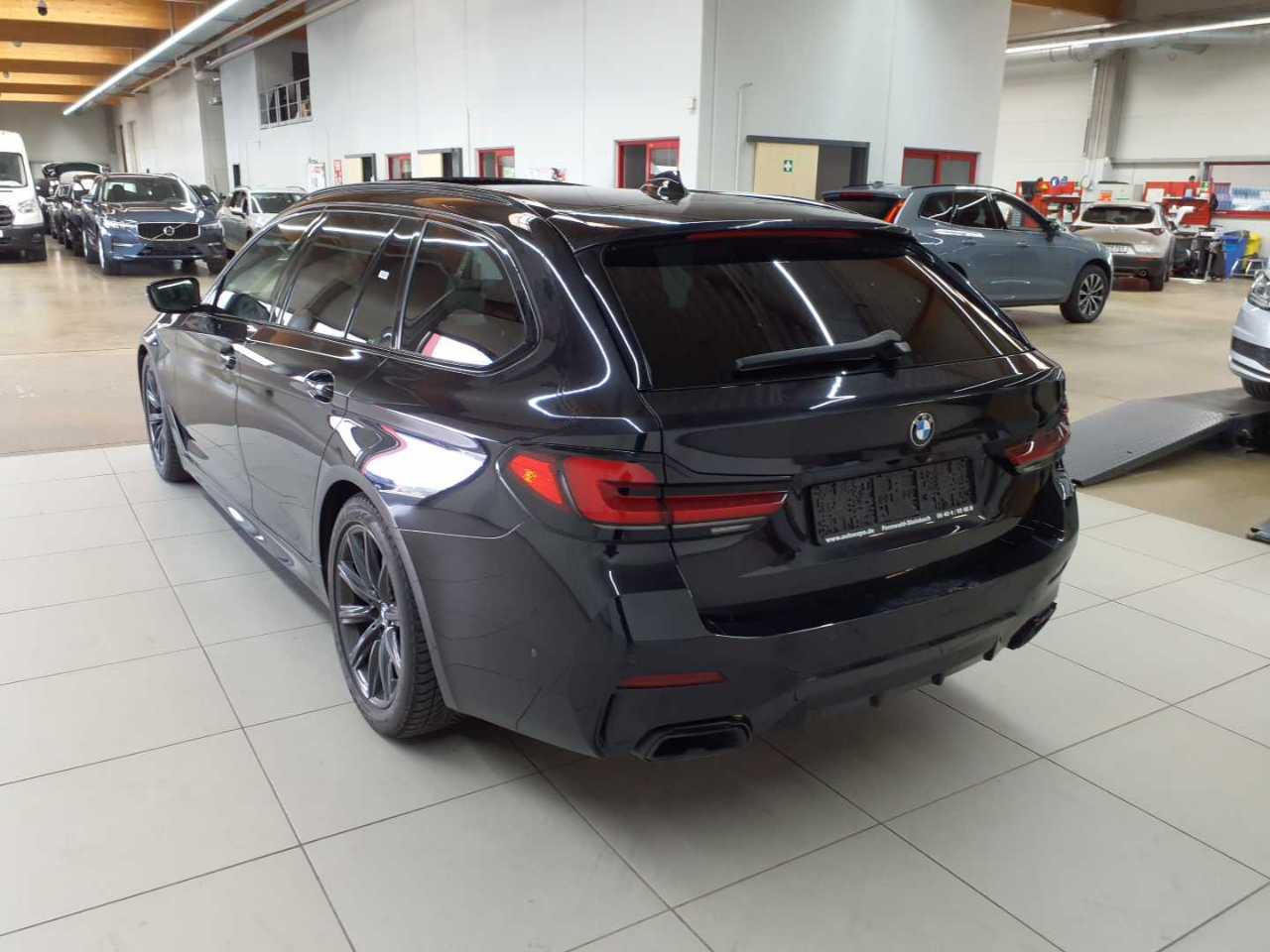 Bmw 540d xDrive Touring Aut. 5