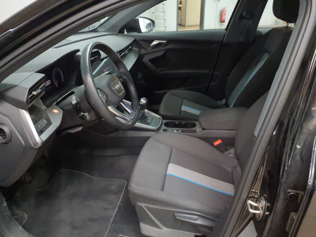 Audi A3 30 TFSI Sportback 7