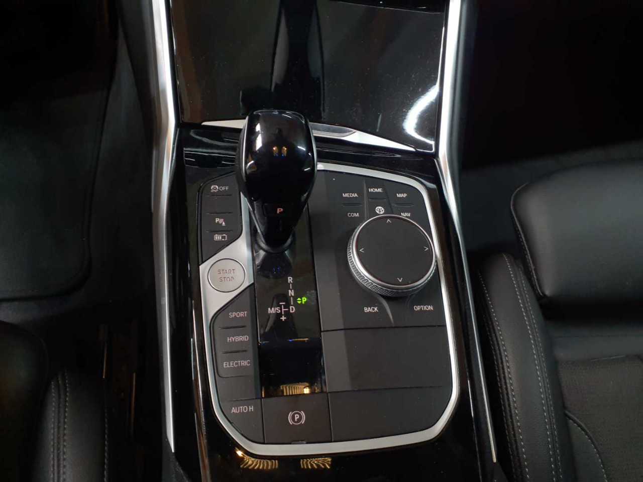 Bmw 320e Touring Aut. Sport Line 10