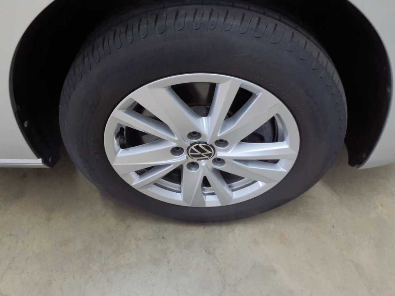 Vw Touran 2.0 TDI SCR DSG Comfortline 16