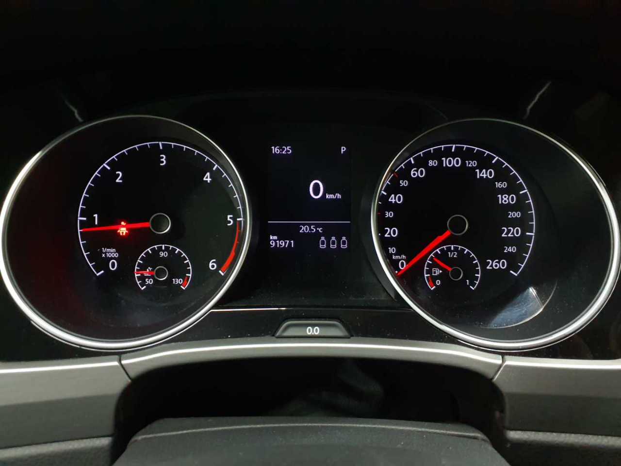 Vw Touran 2.0 TDI SCR DSG Comfortline 11