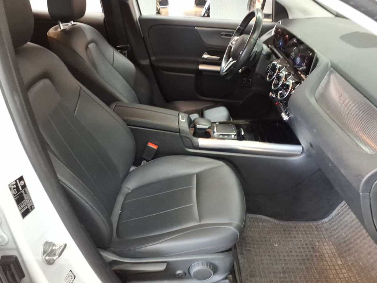 Mercedes-Benz GLA 250 e 8G-DCT Progressive 8