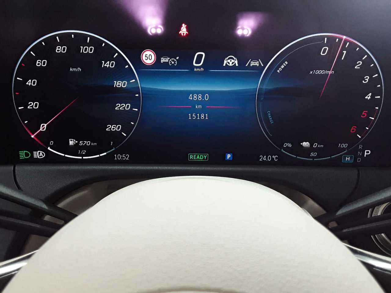 Mercedes-Benz E 300de 4Matic 9G-TRONIC 11