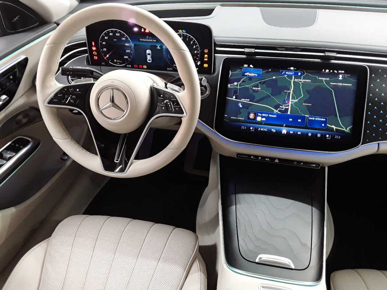 Mercedes-Benz E 300de 4Matic 9G-TRONIC 10