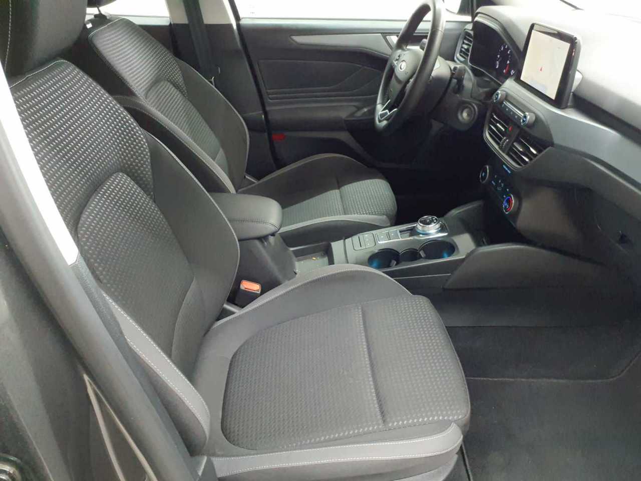 Ford Focus Turnier 1.5 EcoBlue Start-Stopp-System Aut. COOL&CONNECT 8