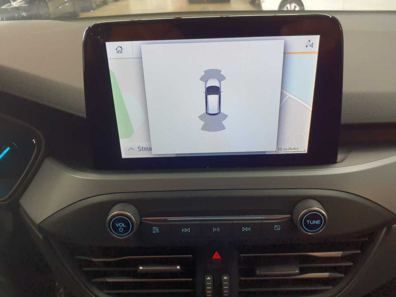 Ford Focus Turnier 1.5 EcoBlue Start-Stopp-System Aut. COOL&CONNECT 16