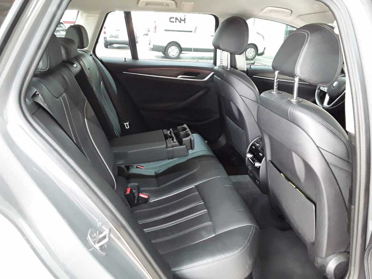 Bmw 530i xDrive Touring Aut. Luxury Line 14