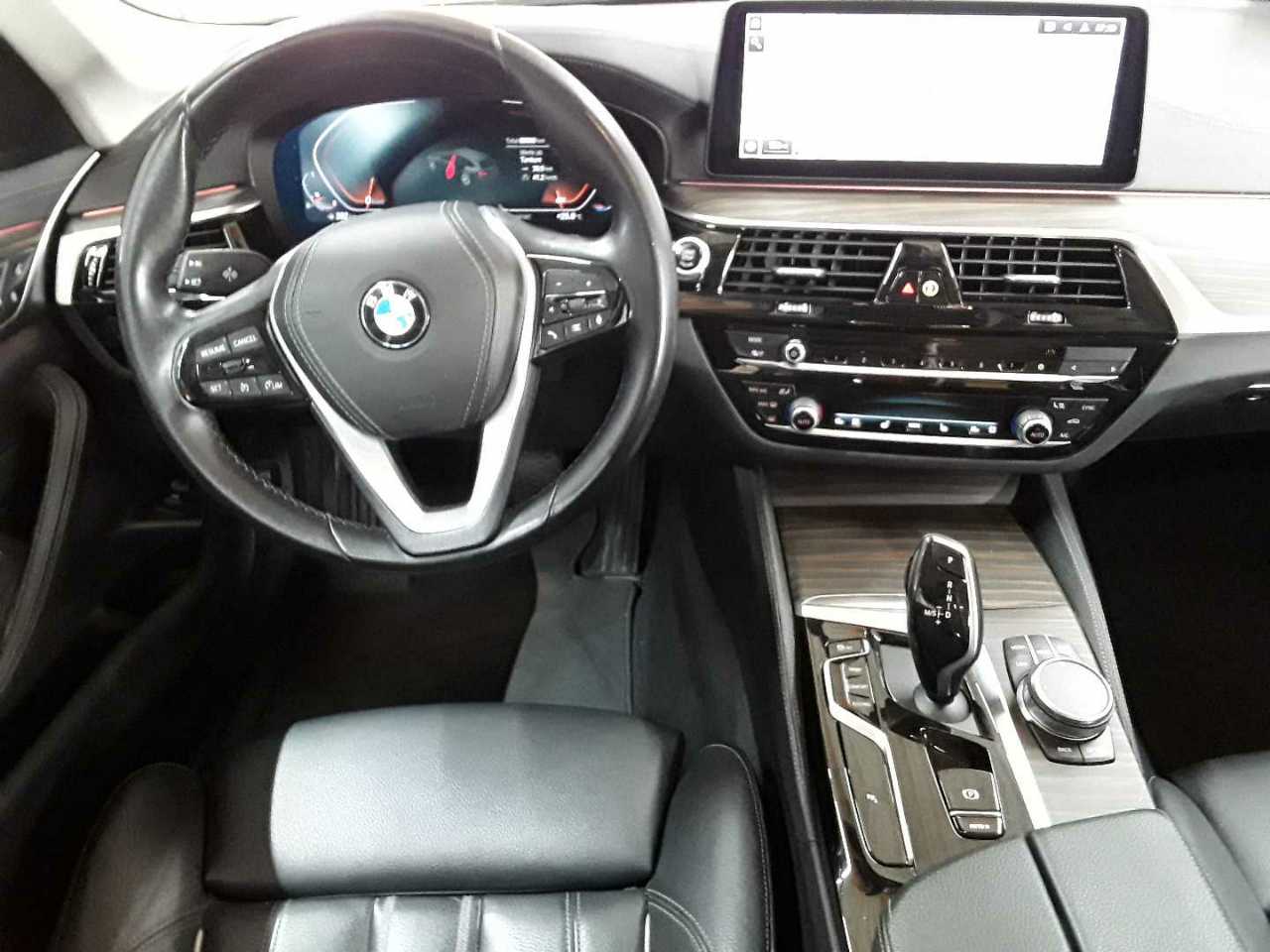 Bmw 530i xDrive Touring Aut. Luxury Line 10