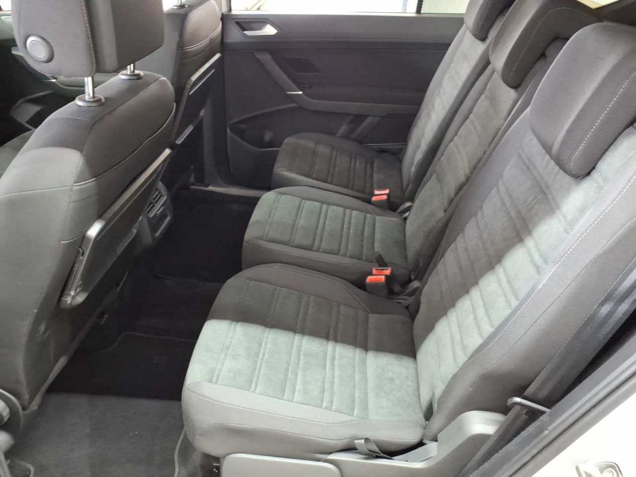 Vw Touran 2.0 TDI SCR DSG Comfortline 13