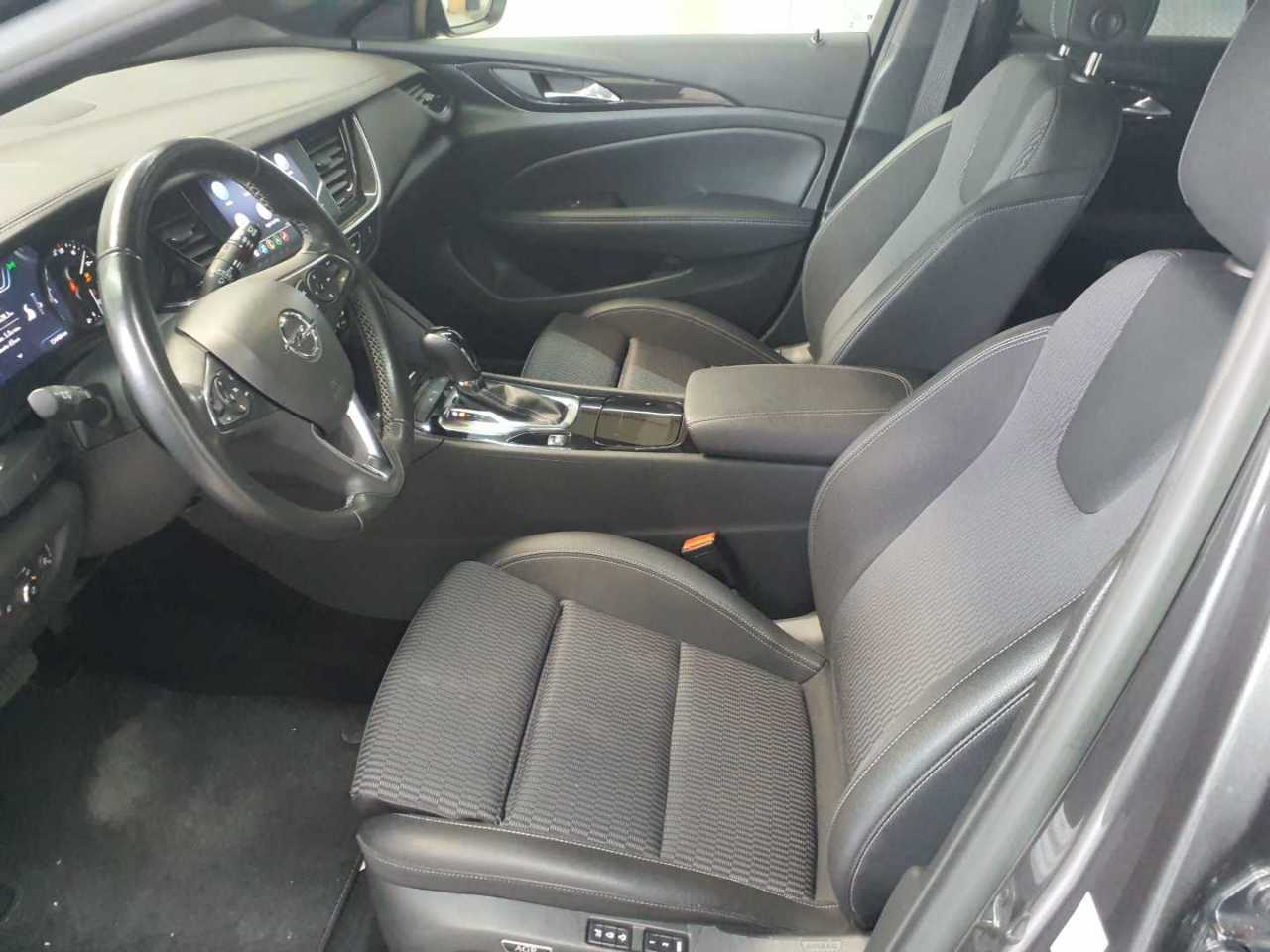 Opel Insignia Sports Tourer 2.0 Diesel Aut. Business 7