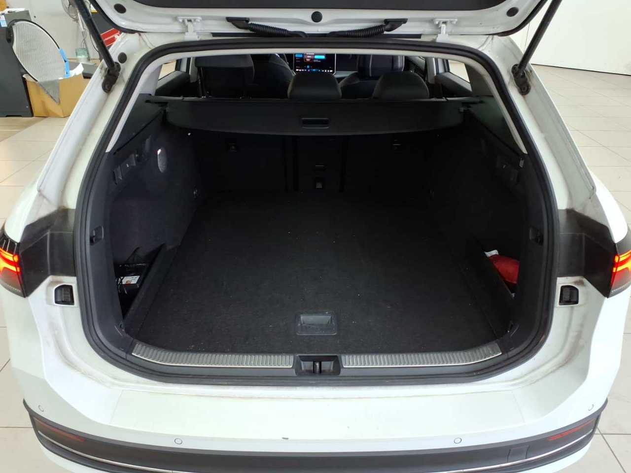 Vw Passat Variant 2.0 TDI SCR DSG Business 15