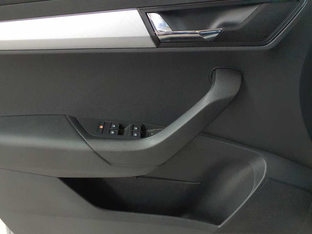 Skoda Karoq 2.0 TDI SCR DSG Tour 18