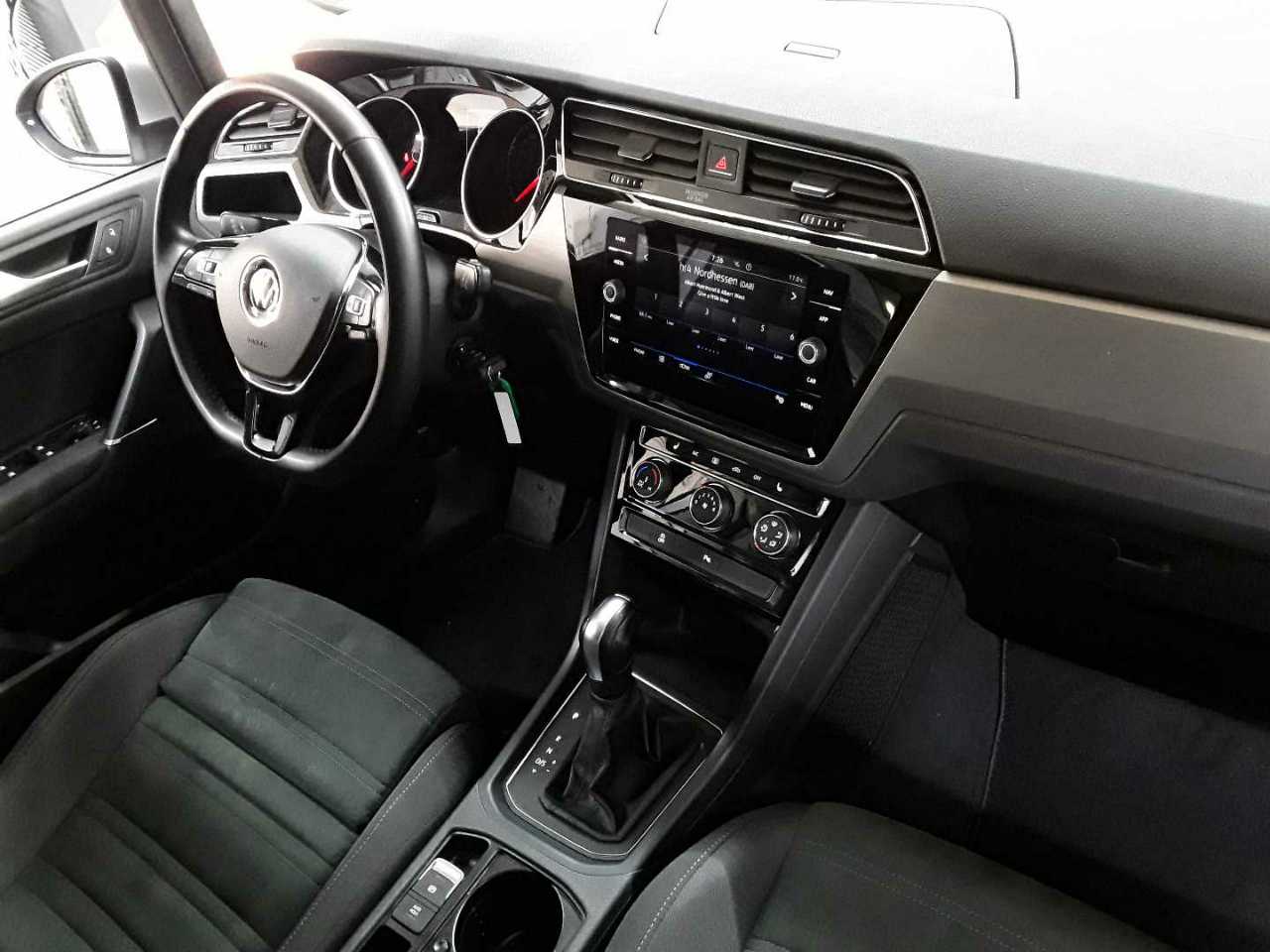 Vw Touran 2.0 TDI SCR DSG Comfortline 9