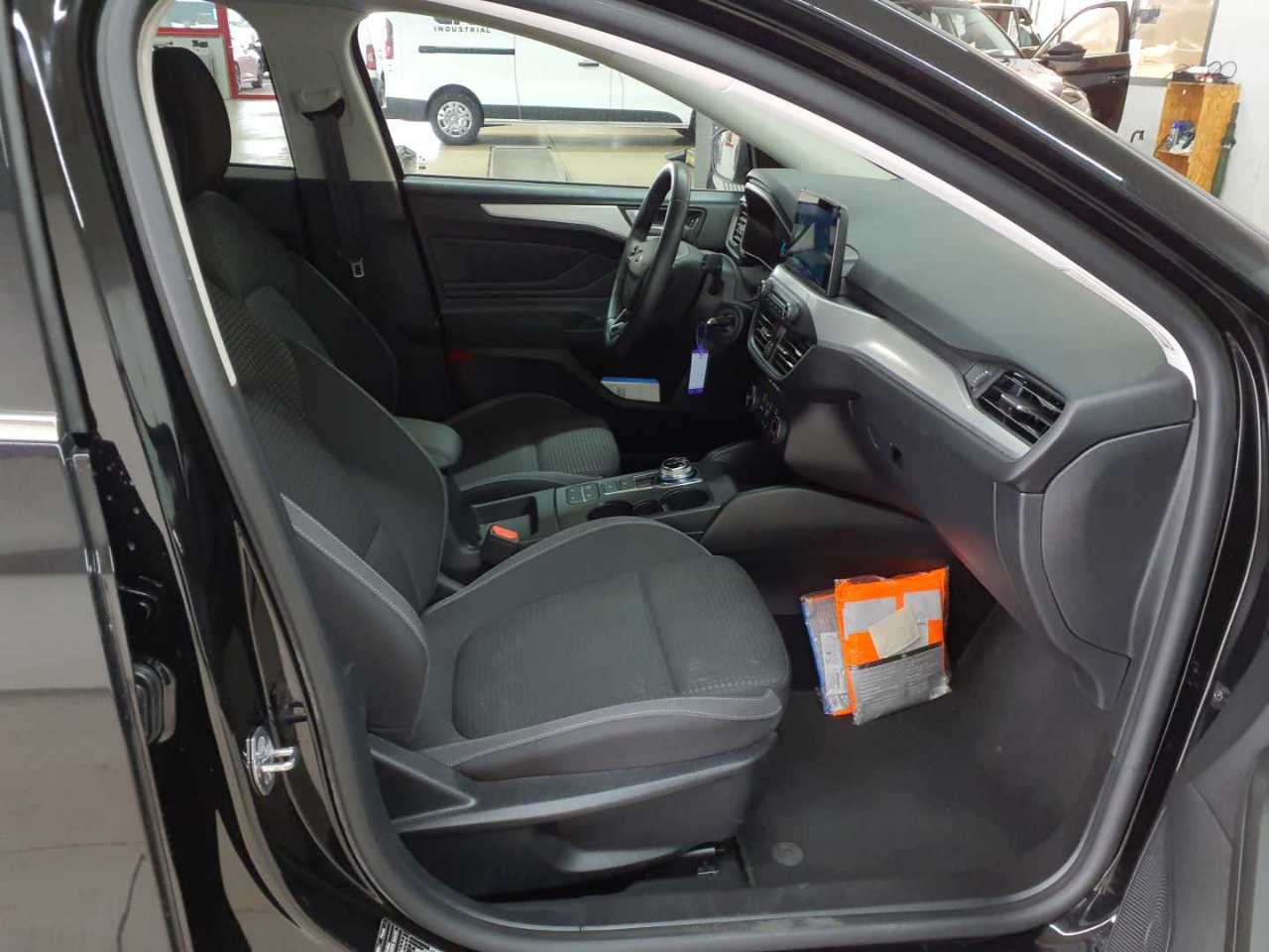 Ford Focus Turnier 1.5 EcoBlue Start-Stopp-System Aut. COOL&CONNECT 8