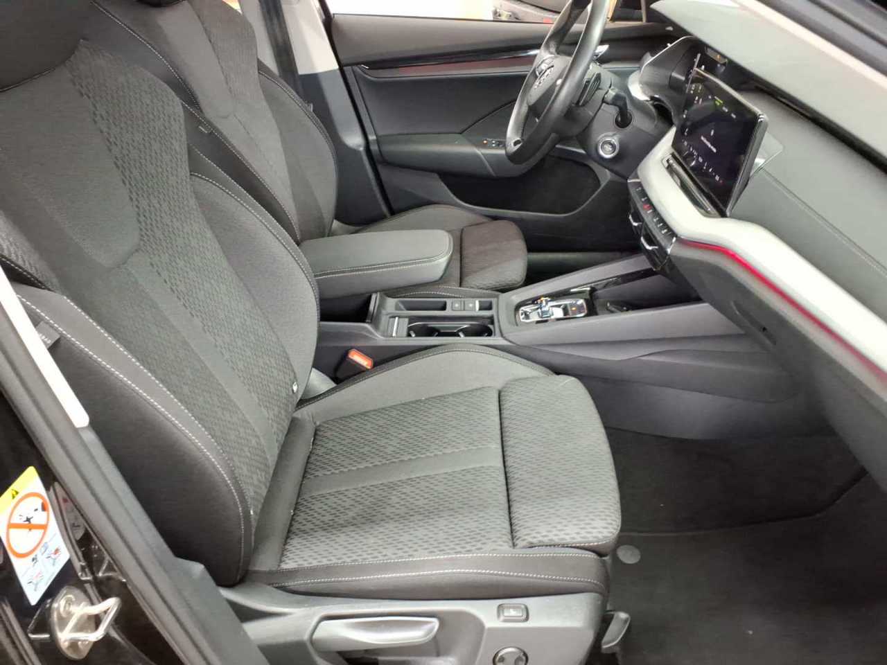 Skoda Octavia Combi 2.0 TDI DSG Ambition 8
