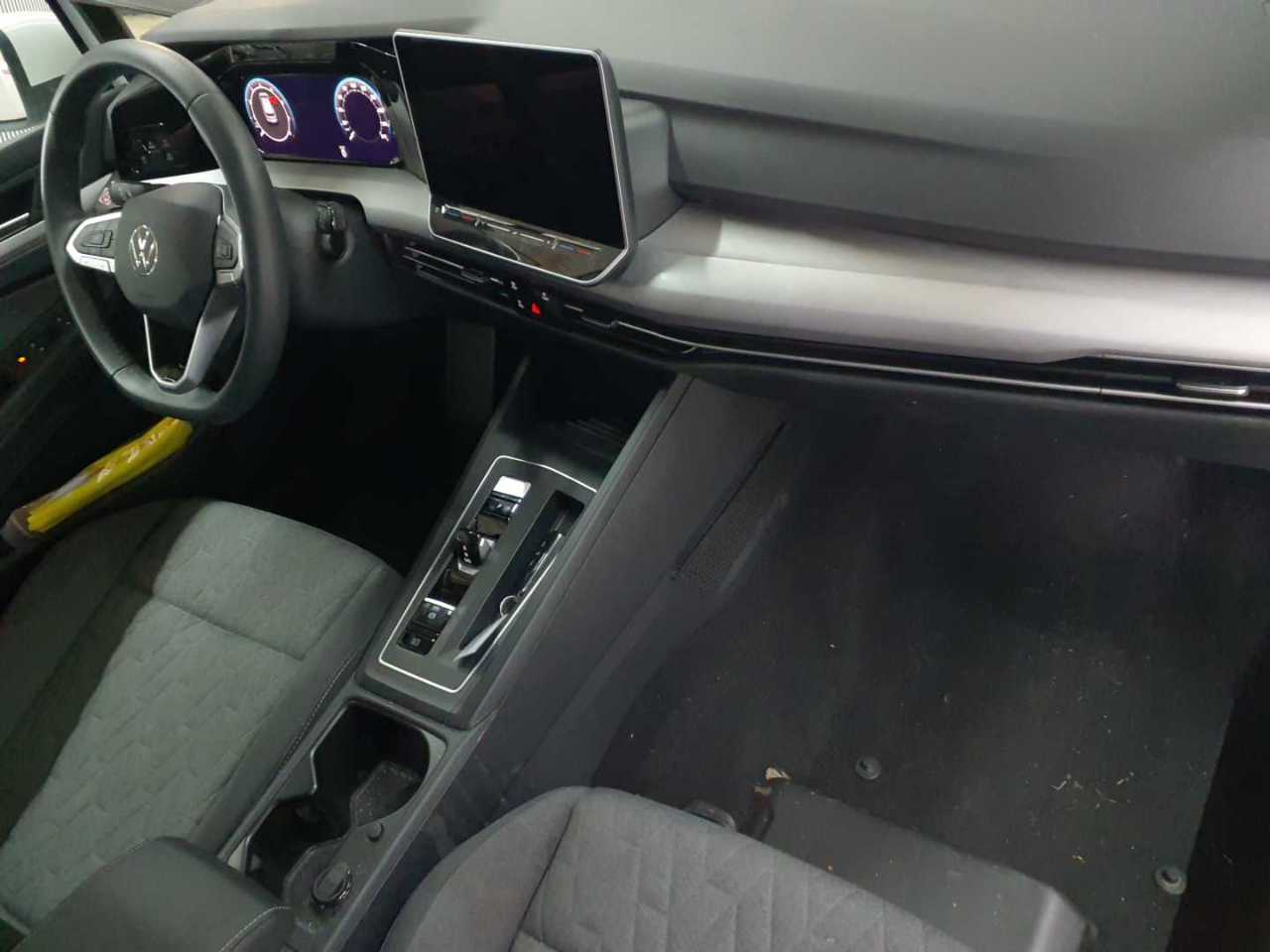 Vw Golf 1.5 eTSI OPF DSG Life 9