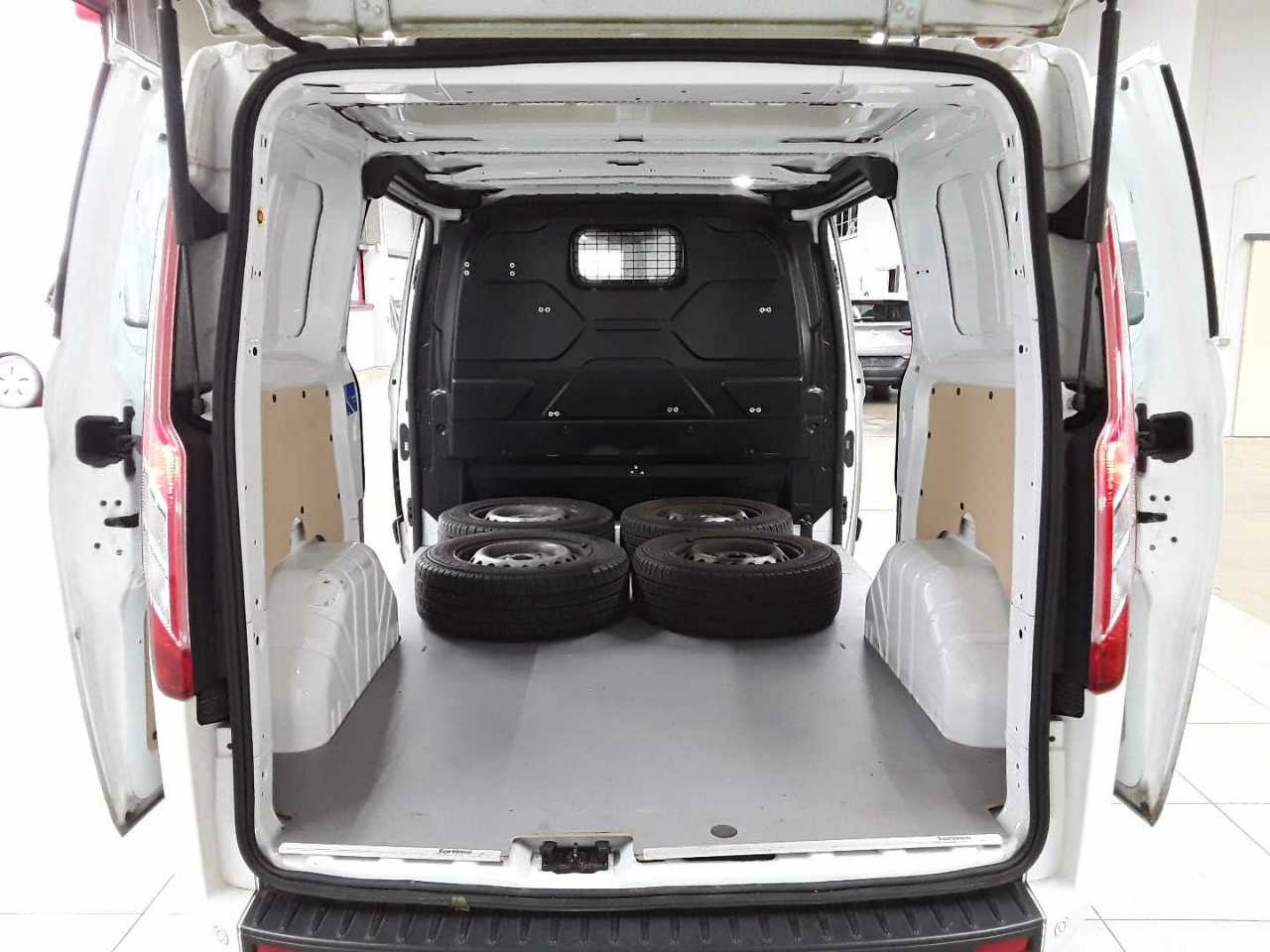 Ford Transit Custom 340 L1H1 LKW VA Autm. Trend 15