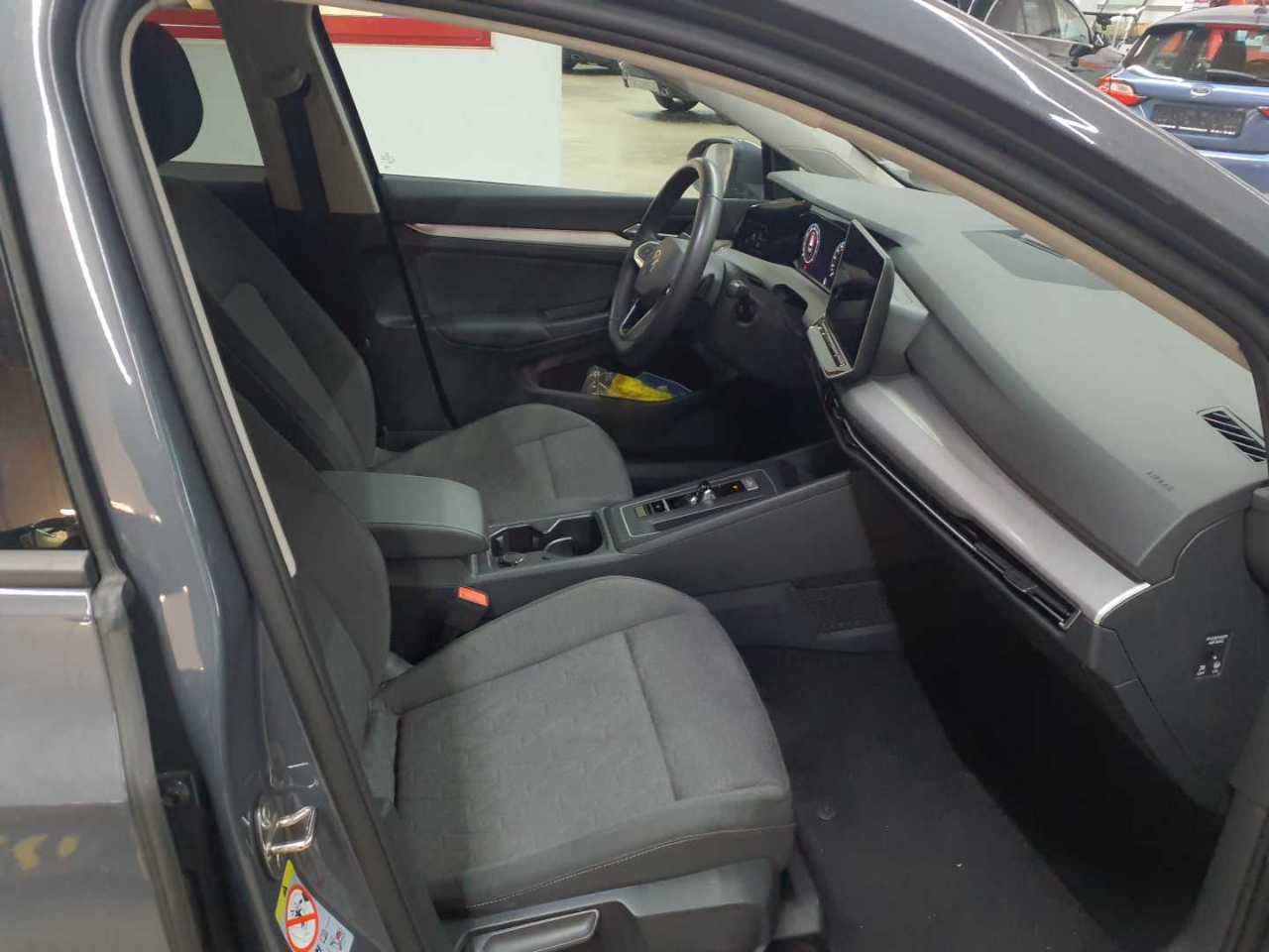 Vw Golf Variant 1.5 eTSI OPF DSG Life 8