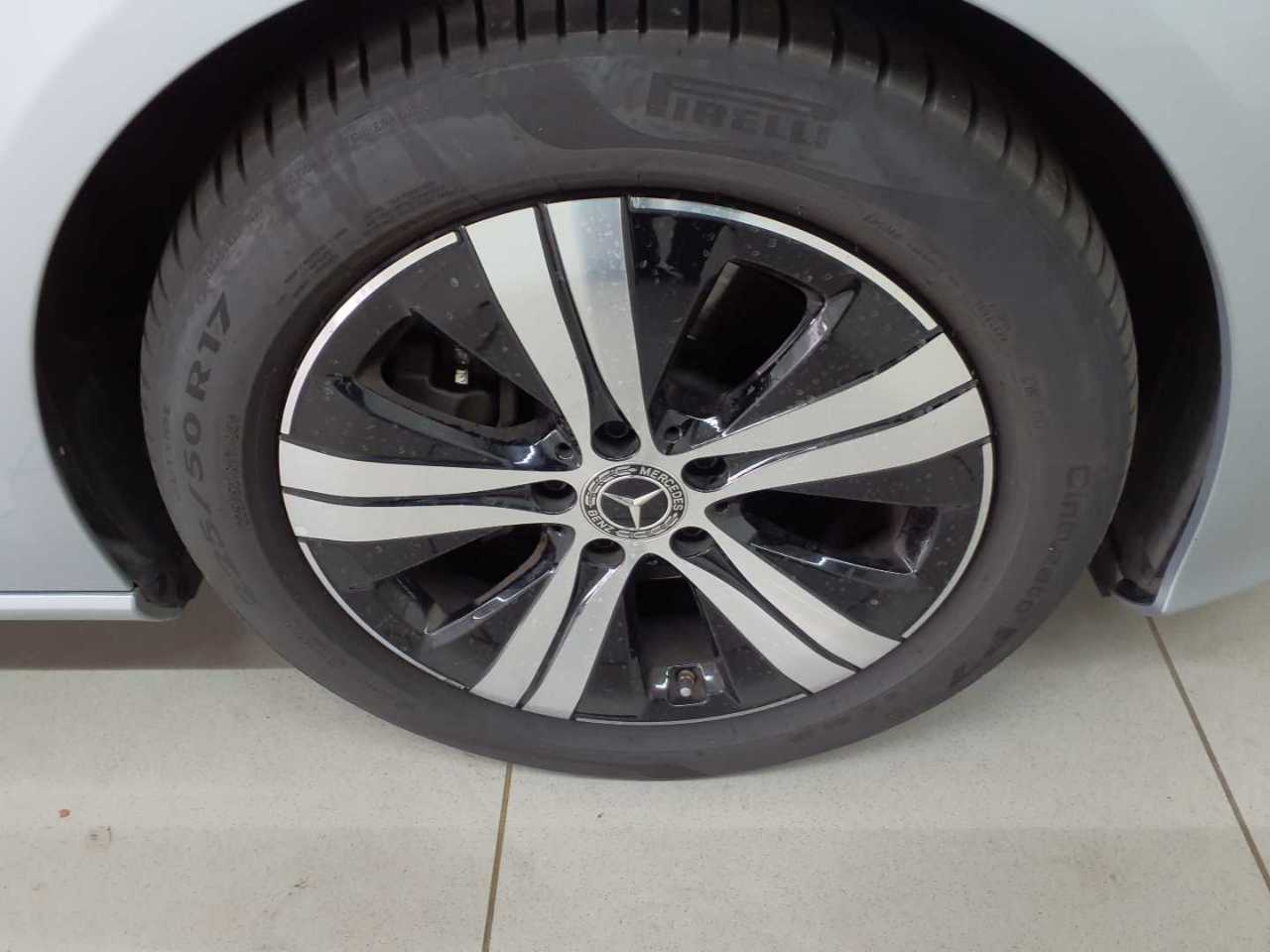 Mercedes-Benz C 200 d T 9G-TRONIC Avantgarde 17