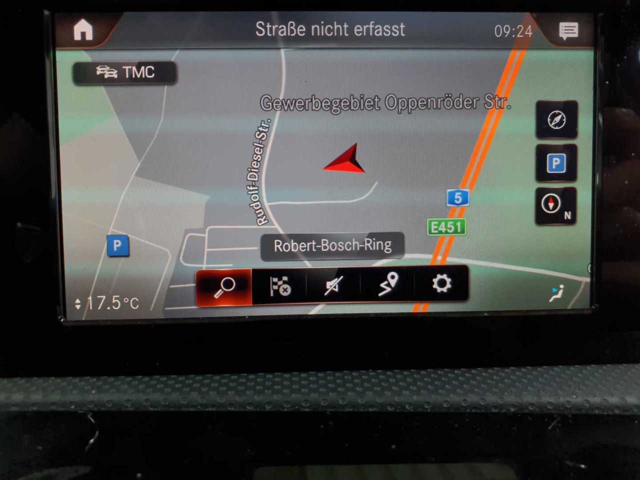 Mercedes-Benz A 220 d 8G-DCT AMG Line 12
