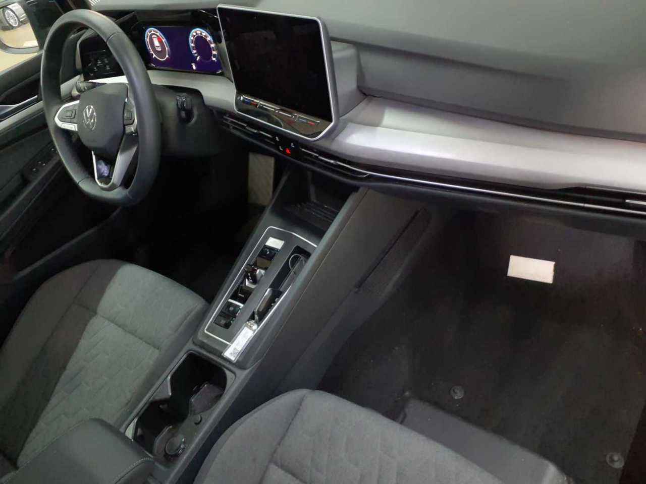 Vw Golf 1.5 eTSI OPF DSG Life 9