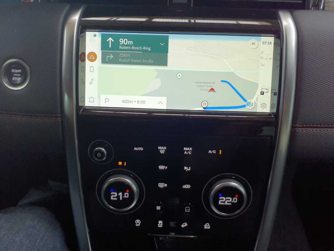Land Rover Discovery Sport D165 R-Dynamic SE 12