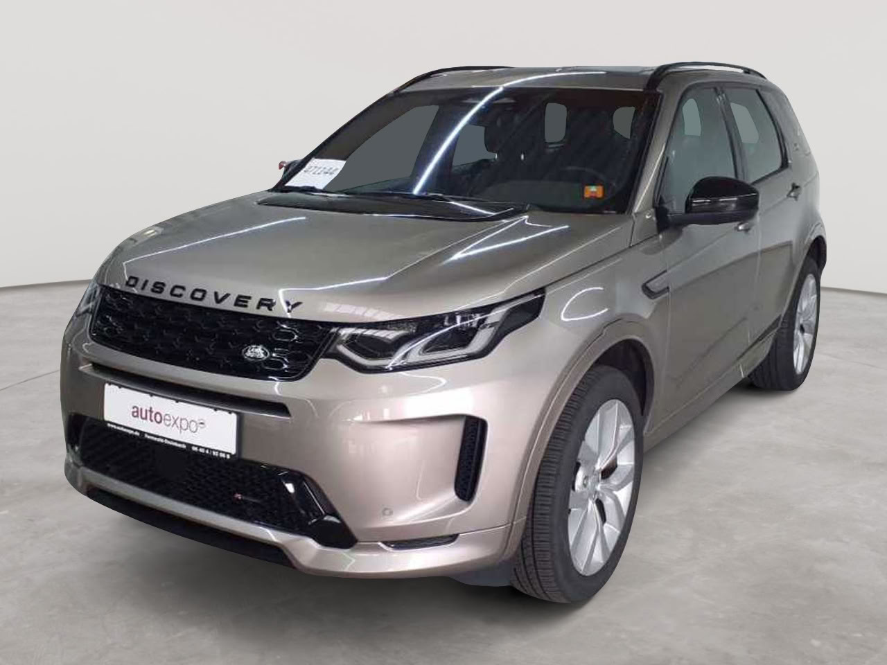 Land Rover Discovery Sport D165 R-Dynamic SE 2