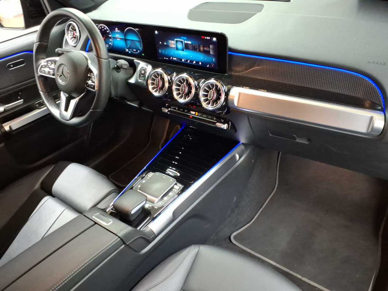 Mercedes-Benz EQB 250 Progressive 9