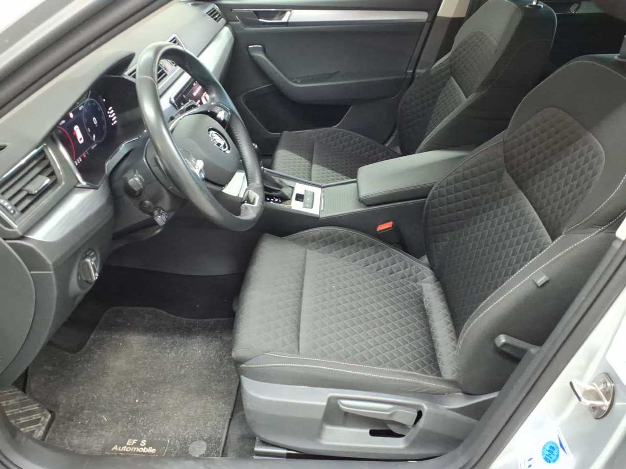 Skoda Superb Combi 2.0 TDI 4x4 DSG Ambition 7
