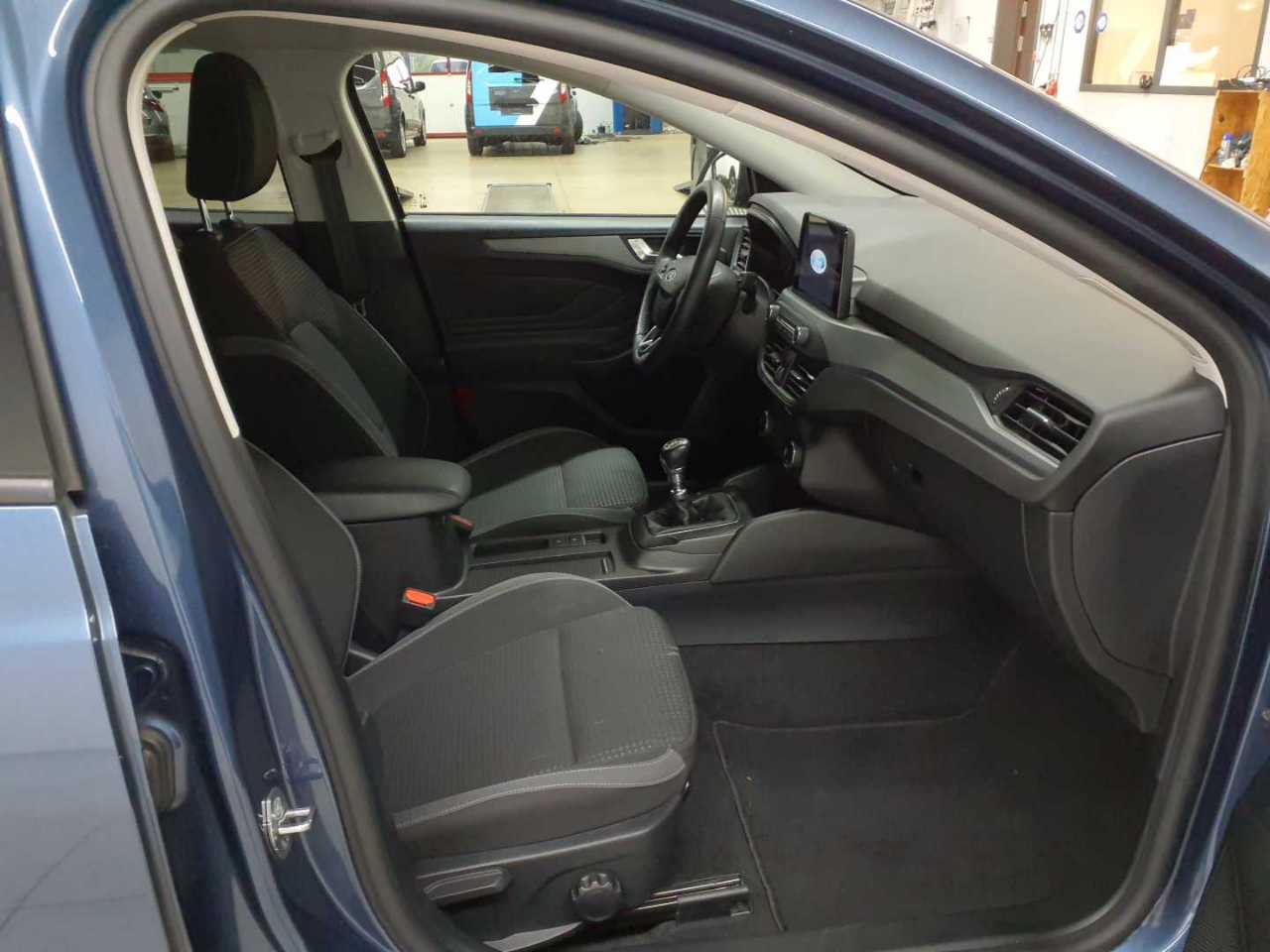Ford Focus Turnier 1.5 EcoBlue Start-Stopp-System COOL&CONNECT 8