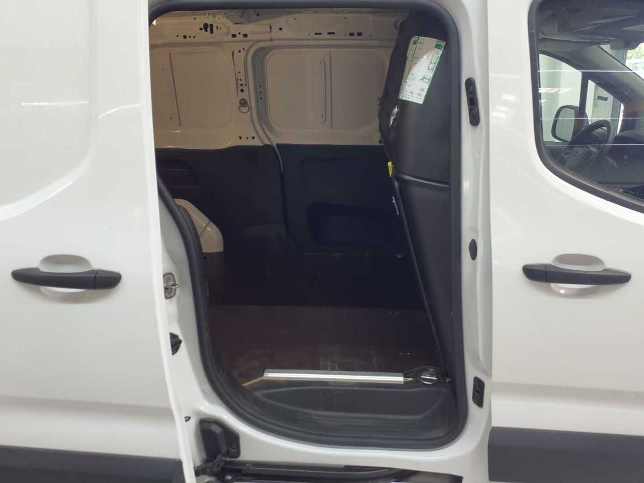 Opel Combo Cargo XL 1.5 D EHZ Edition 8