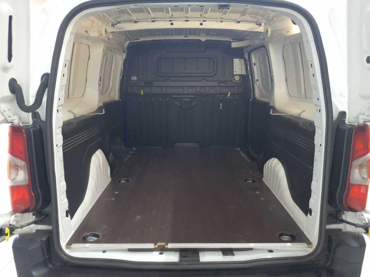 Opel Combo Cargo XL 1.5 D EHZ Edition 10