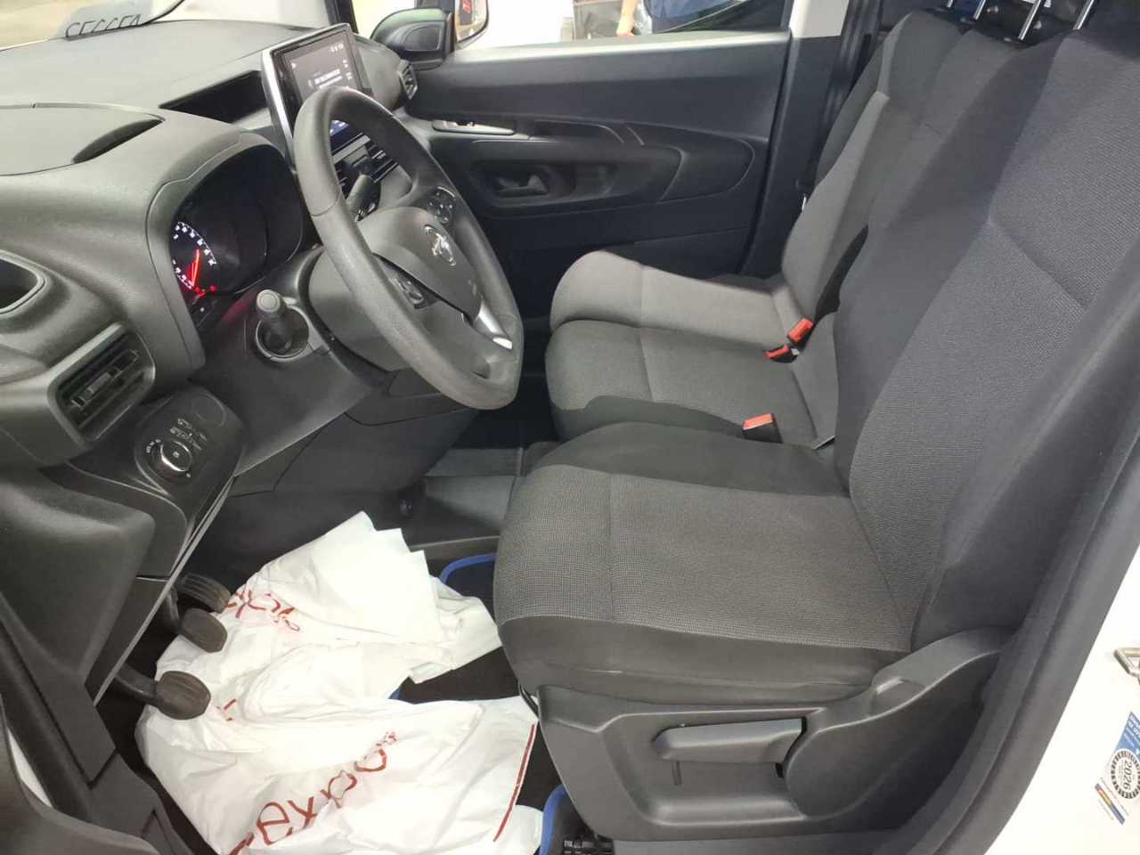 Opel Combo Cargo 1.5 D Edition 7
