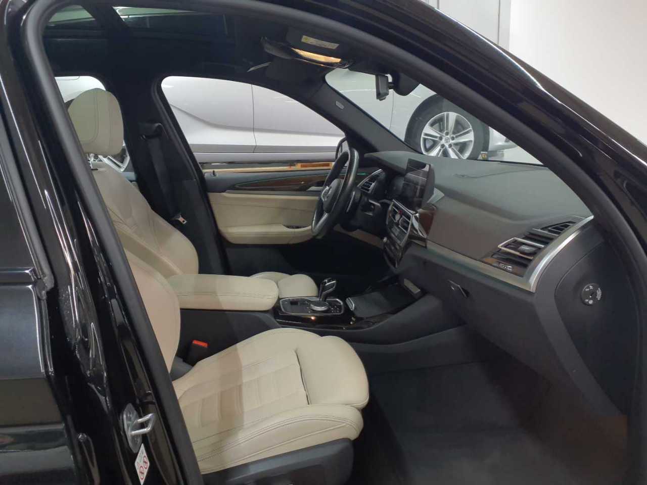 Bmw X3 xDrive30i Aut. 8