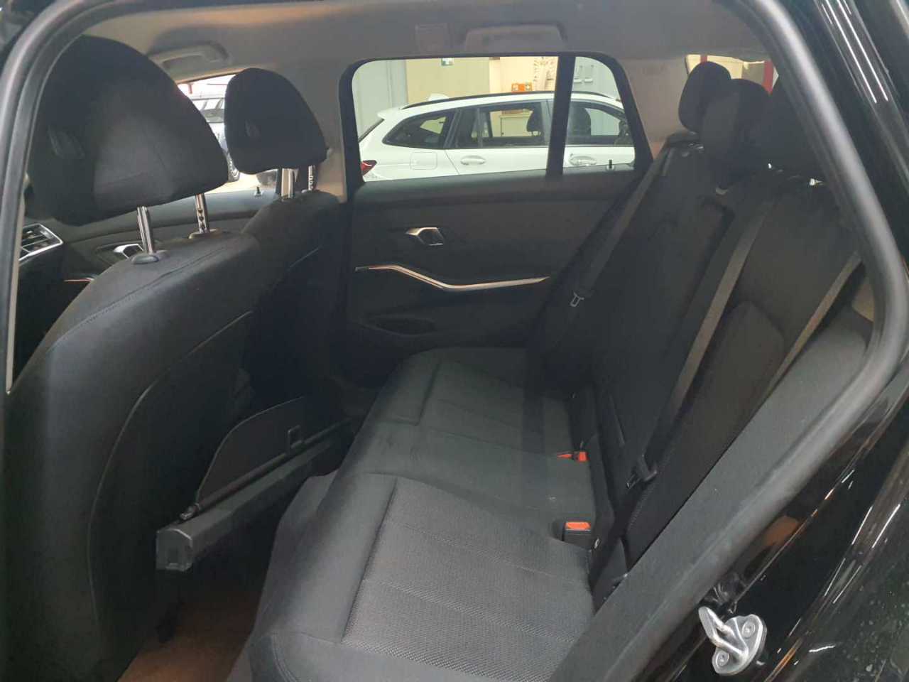 Bmw 320d Touring Aut. 13