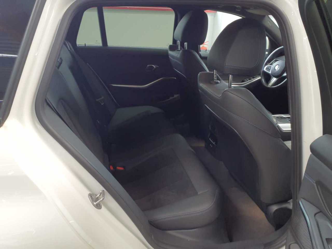 Bmw 320d Touring Aut. 14