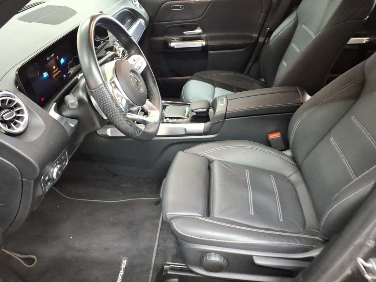 Mercedes-Benz GLB 220 d 4Matic 8G-DCT AMG Line 7