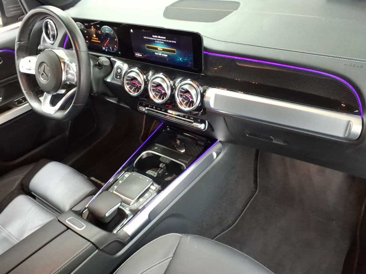 Mercedes-Benz GLB 220 d 4Matic 8G-DCT AMG Line 9