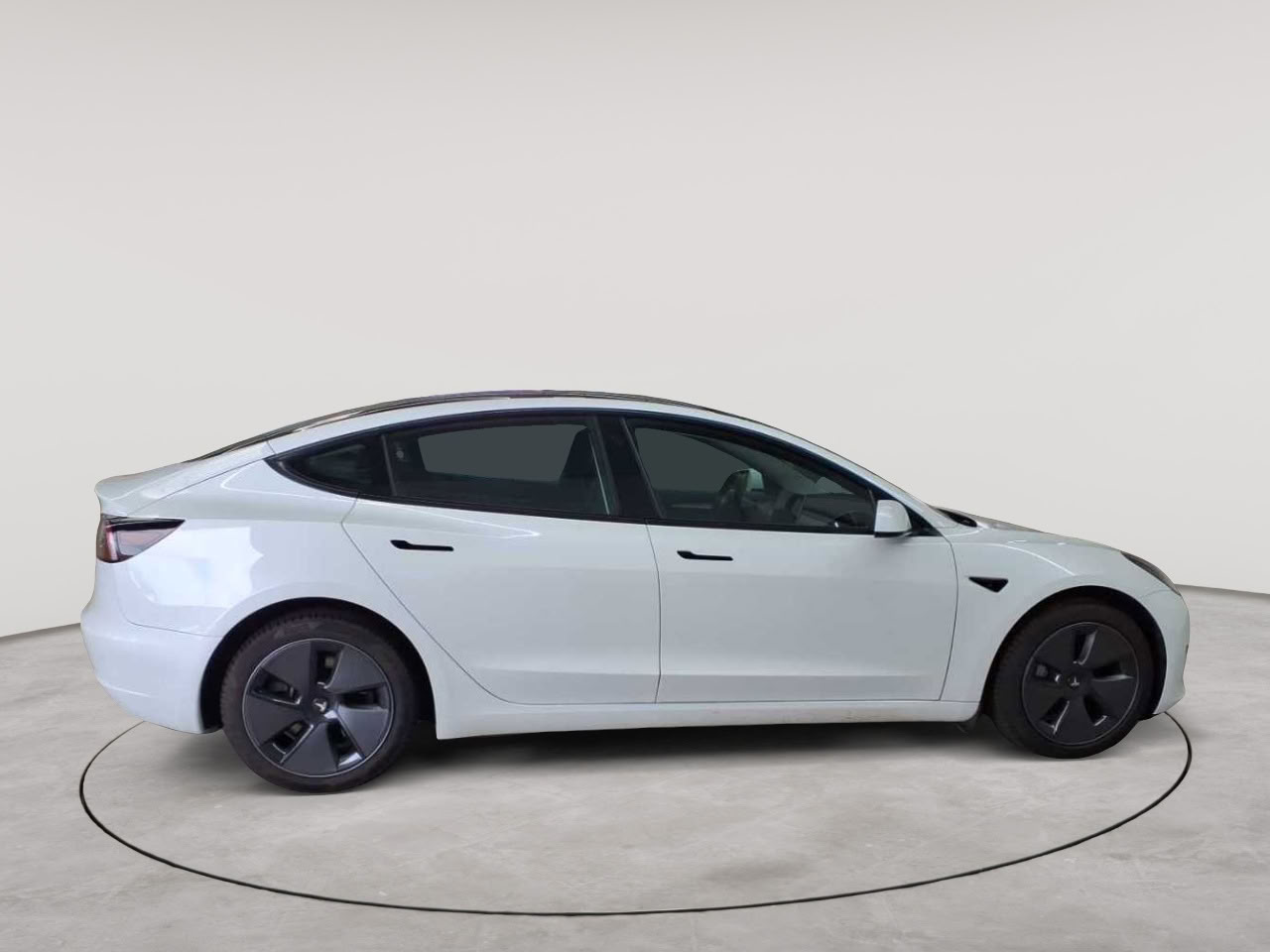 Tesla Model 3 RWD Hinterradantrieb 3