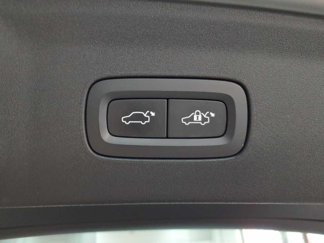Polestar 2 Dual Motor 78kWh 16