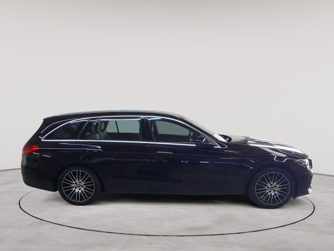 Mercedes-Benz C 220 d T 9G-TRONIC Avantgarde 3