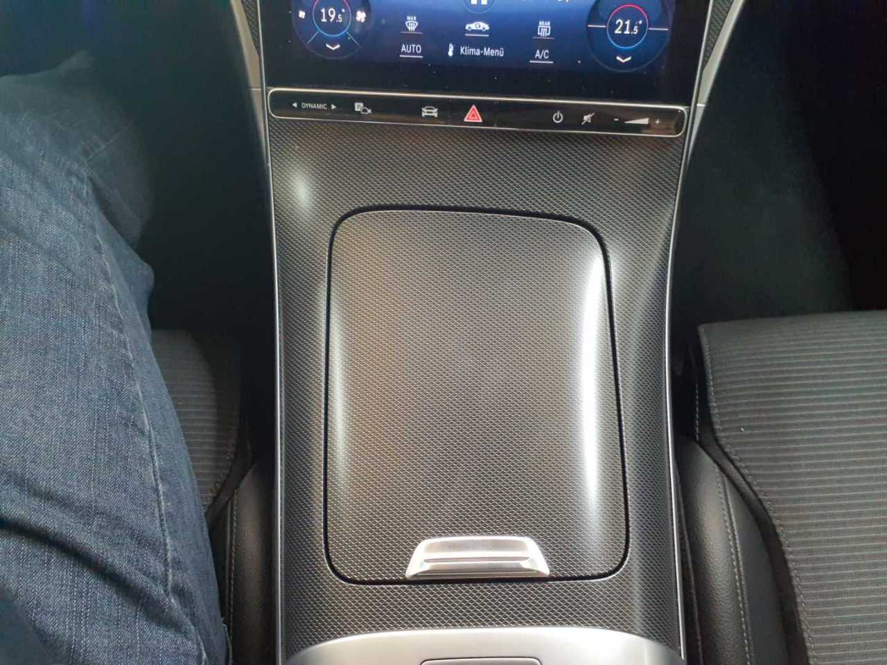 Mercedes-Benz C 220 d T 9G-TRONIC Avantgarde 10
