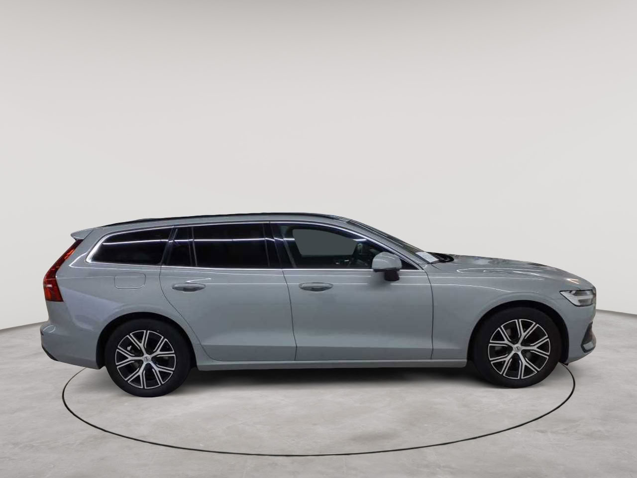Volvo V60 B4 D Core 3