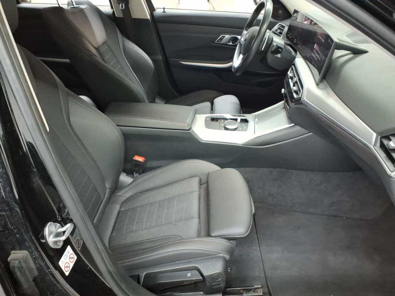 Bmw 330d Touring Aut. 9