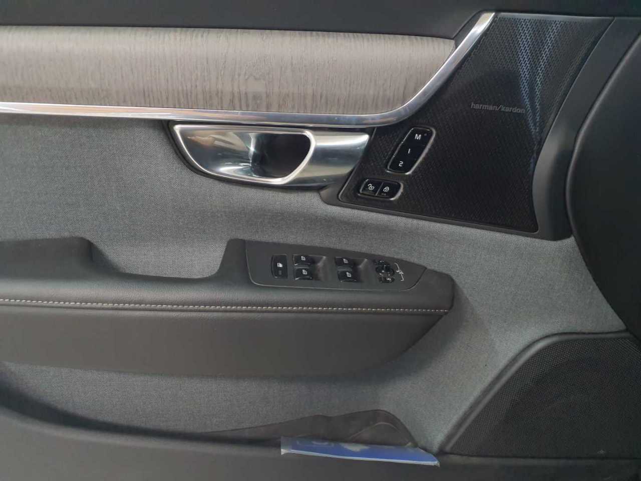 Volvo V90 B5 D AWD Geartronic Inscription 19