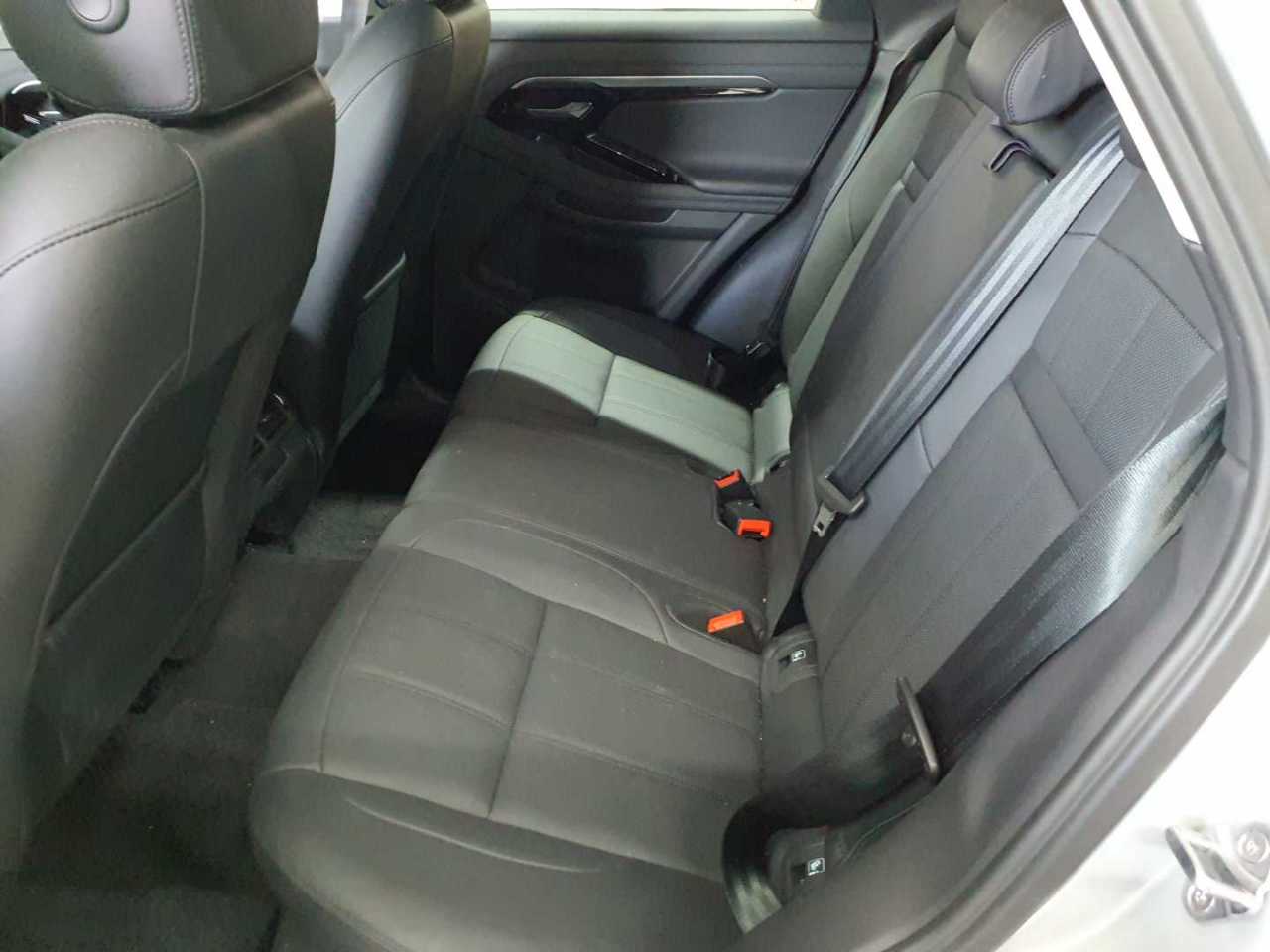 Land Rover Range Rover Evoque D165 R-Dynamic SE 13